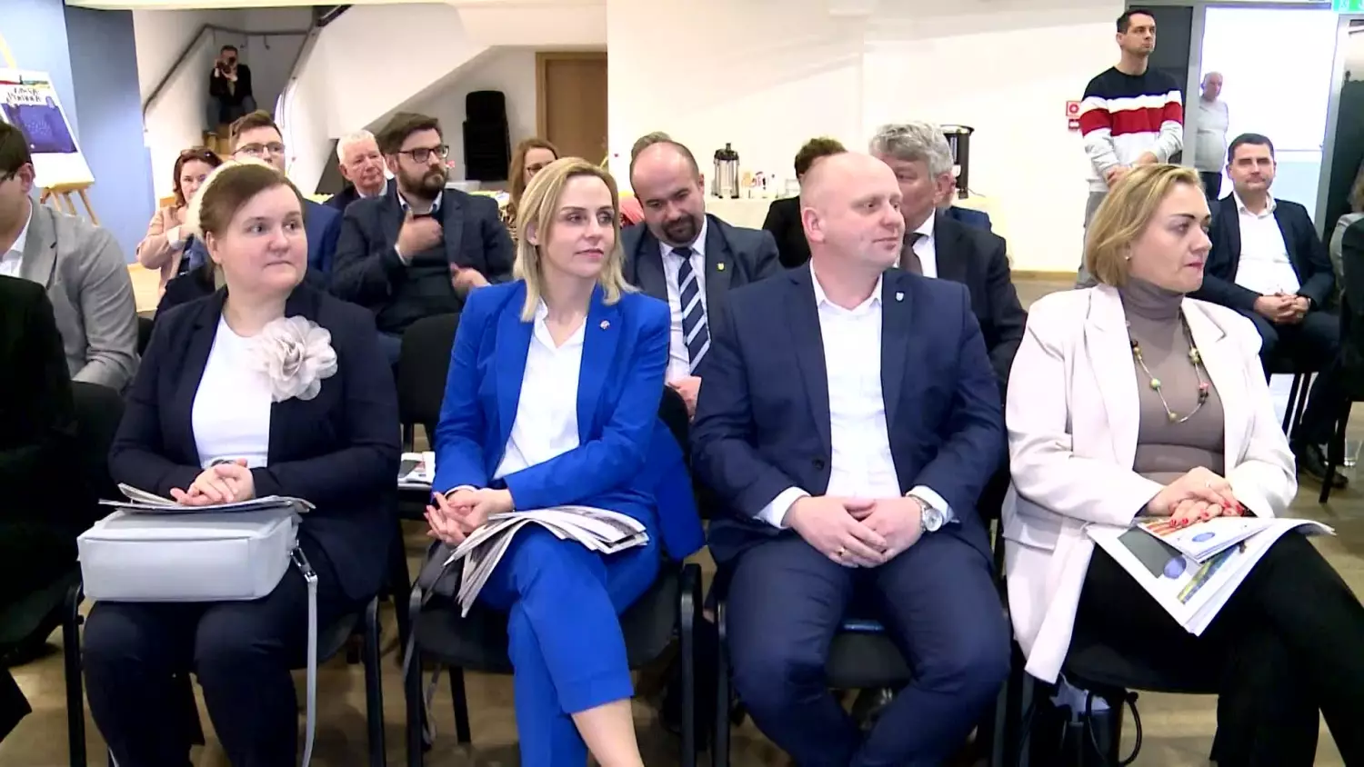 Asy Samorządu 2023. Statuetki trafiły do 16 samorządów