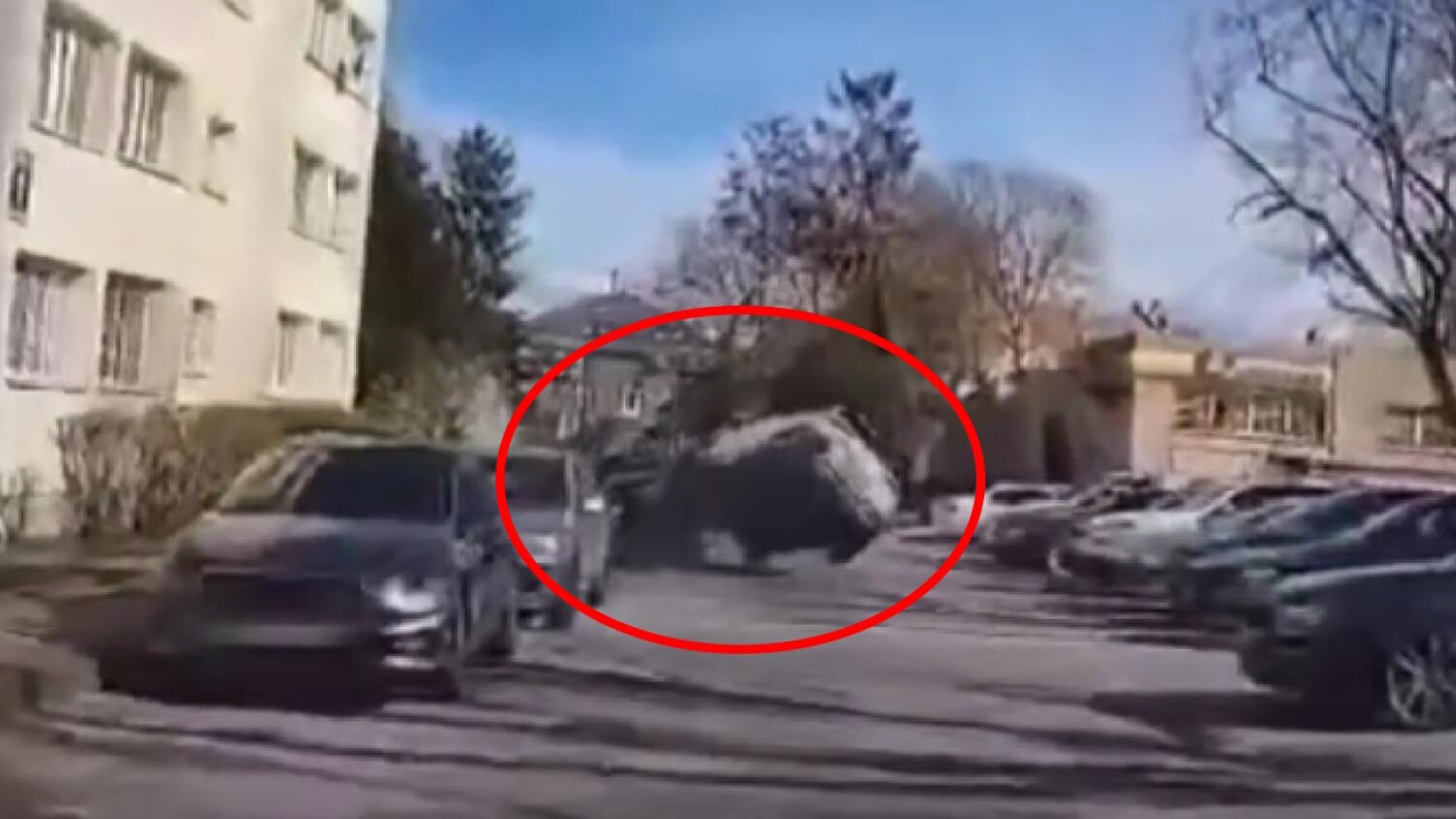 Wypadek wiceburmistrza Nowego Stawu. Zasłabł za kierownicą i dachował