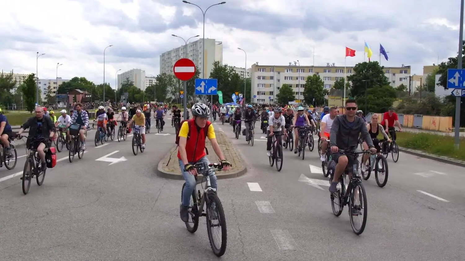 Wielki Przejazd Rowerowy, czyli bajecznie kolorowe peletony rowerowe przejechały drogami Pomorza