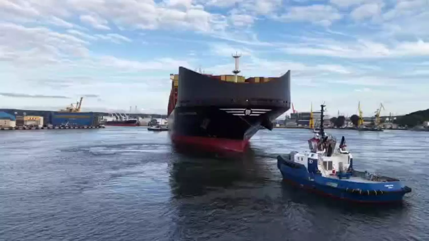Wpłynięcie MSC Venice do Portu Gdynia