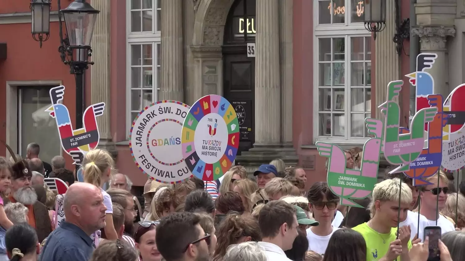 Jarmark św. Dominika tradycyjnie rozpoczął się od parady ulicami Głównego Miasta